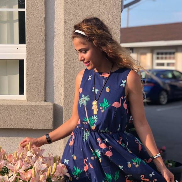 Profile Picture of Maryam Rezazadeh (@maryamrezazadeh) on Poshmark