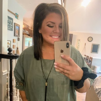 Profile Picture of Jessica Bartholomew (@jessiebartt) on Twitter