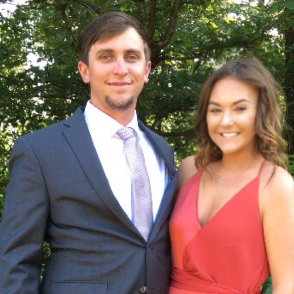 Profile Picture of Mary michael Cowling (@mmc2316) on Poshmark
