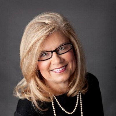 Profile Picture of Margaret Holloway (@margholloway) on Twitter