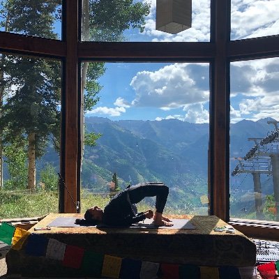 Profile Picture of Julie Gardner (@julesgardner) on Twitter