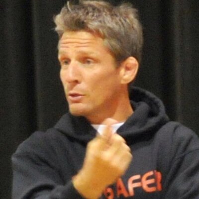 Profile Picture of RunSafer (@RunsaferTodd) on Twitter