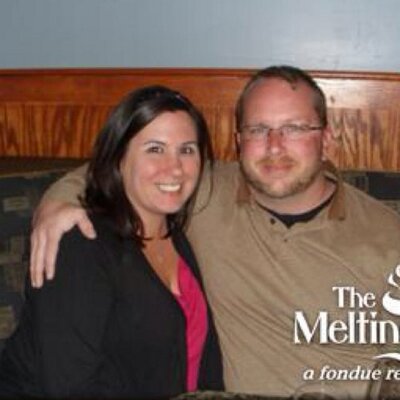 Profile Picture of Stephanie Riley (@stephmom84) on Twitter