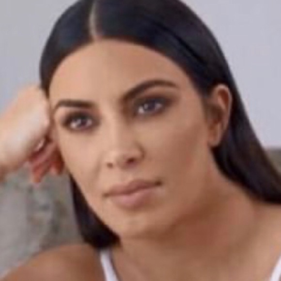 Profile Picture of Taylor Engberson (@tayloreng) on Poshmark