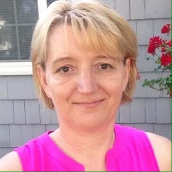 Profile Picture of Ibolya Kiss-csiki (@ibolya1970) on Poshmark