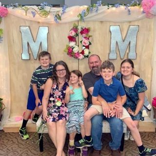 Profile Picture of Kimberly Edlund Davis (@kedavis324) on Instagram