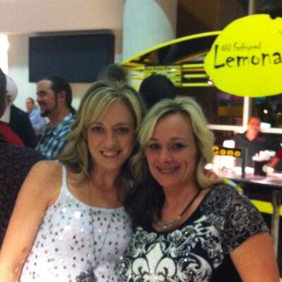 Profile Picture of Lisa Etheridge (@clint_lisa) on Twitter