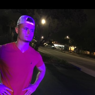 Profile Picture of Andre’ (@AndrewTackett52) on Twitter