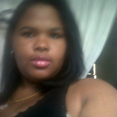 Profile Picture of Ana  Moya (@ester1521) on Twitter