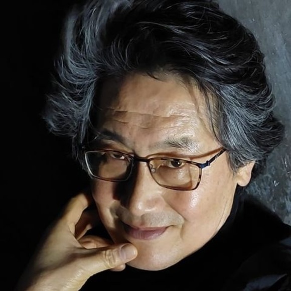 Profile Picture of Yun-sik Jang (@yunsikjang7) on Poshmark