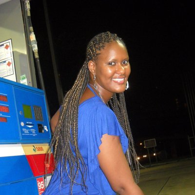 Profile Picture of Lorraine Stuart (@losstuart) on Twitter