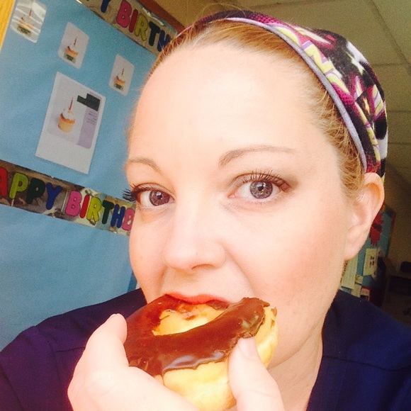 Profile Picture of Heidi Farling (@hbhostetler) on Poshmark