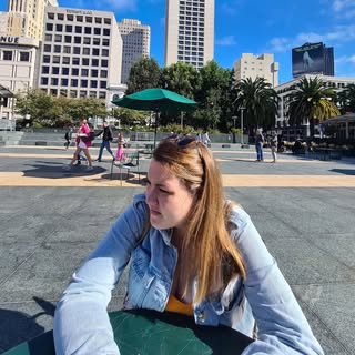 Profile Picture of Amanda Larkin (@amanda_larkin) on Instagram