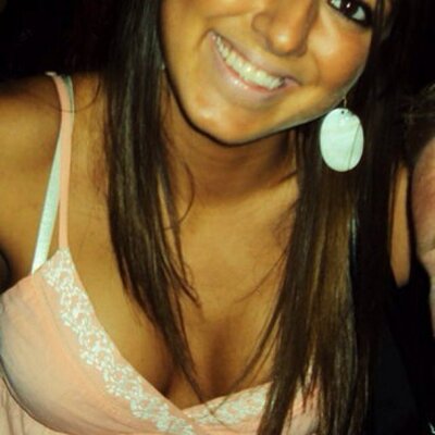 Profile Picture of Call Me Dre (@AndreaFakhouri) on Twitter