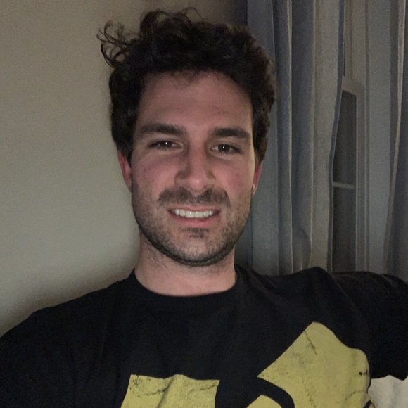 Profile Picture of Jeff Dougherty (@jeff_dougherty) on Poshmark