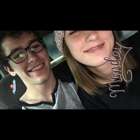 Profile Picture of Madison Mayall (@mtm212) on Poshmark