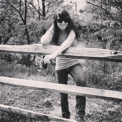 Profile Picture of Casey Nicole Barton (@CaseMase94) on Twitter