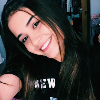 Profile Picture of Júlia Henn (Jú) (@juu.henn) on Facebook