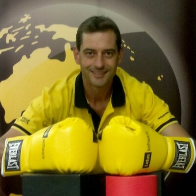 Profile Picture of Mat Newman (@matnewman) on Twitter