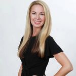 Profile Picture of Christina York (@cyorkhomes) on Instagram