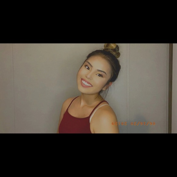 Profile Picture of Wheylaya Becenti (@wheylayabecenti) on Poshmark