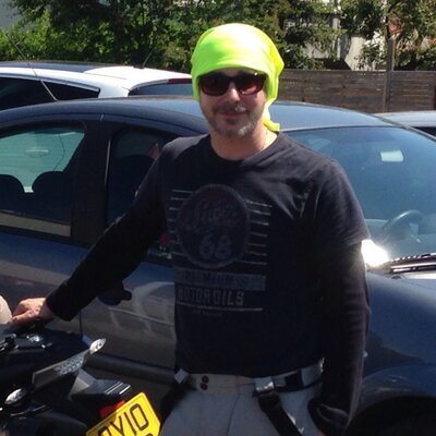 Profile Picture of Iain Clough (@CloughyBuff70) on Twitter