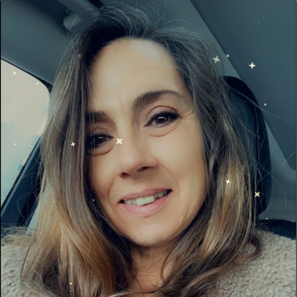 Profile Picture of Jessica Ingold (@jessicaingol230) on Poshmark