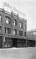 Profile Picture of Breuners Home Furnishingson Wikipedia
