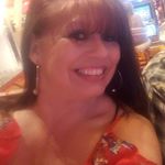Profile Picture of Shelly Powers (@rainbobright69) on Instagram