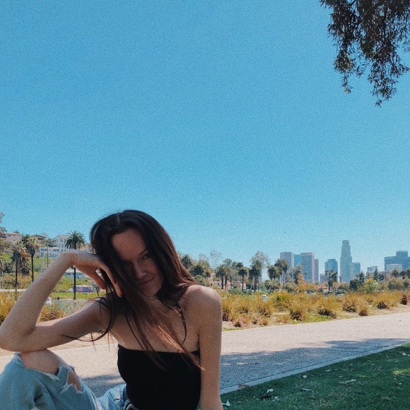 Profile Picture of Briana Cowgill (@bricowgill) on Poshmark