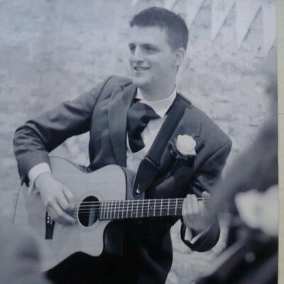 Profile Picture of Mike Claydon (@Claydonatorr) on Twitter