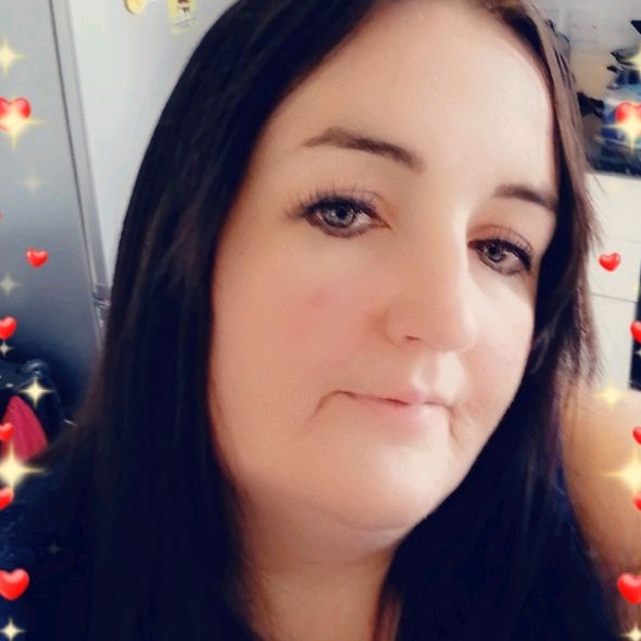 Profile Picture of Ruth Yates (@ruthyates) on Tiktok