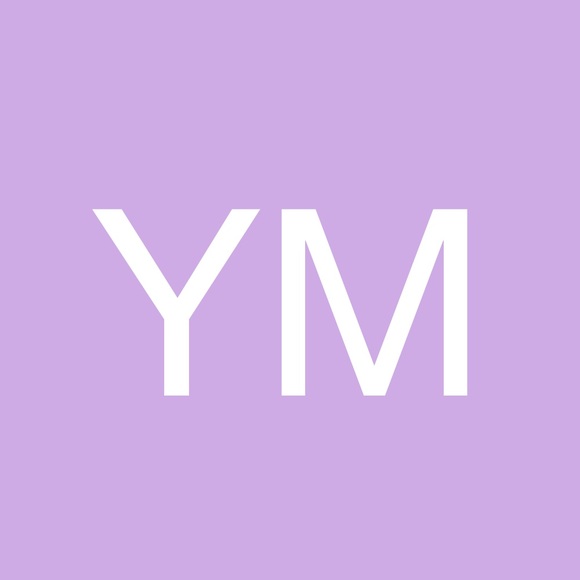 Profile Picture of Yvonne Mackaay (@ymacmore) on Poshmark