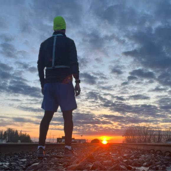 Profile Picture of Mike Dickenson (@mikedickenson) on Poshmark