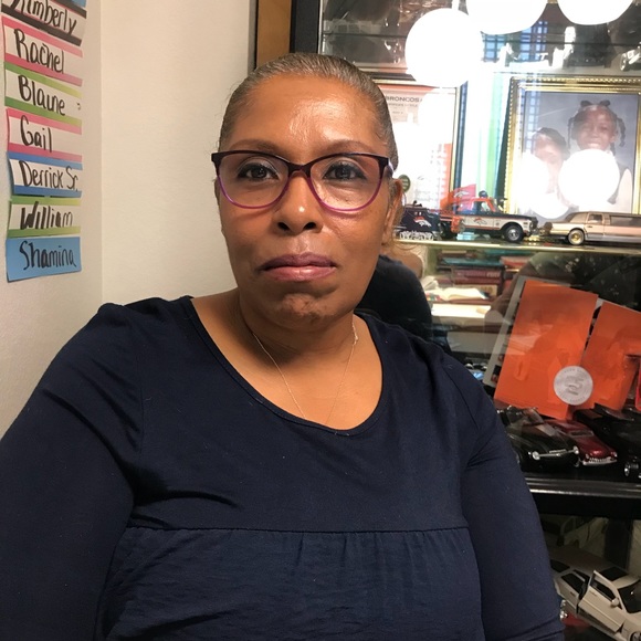 Gal Amerson - Poshmark Profile Picture of Gal Amerson (@lorrainega) on Poshmark