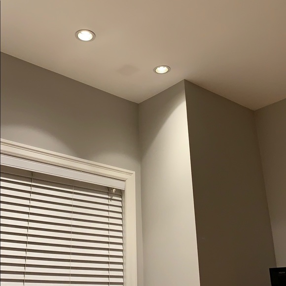 Profile Picture of Alexis Ivanov (@lexiivanov) on Poshmark