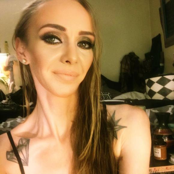 Profile Picture of Brooke Fowler (@brklnfowler) on Poshmark