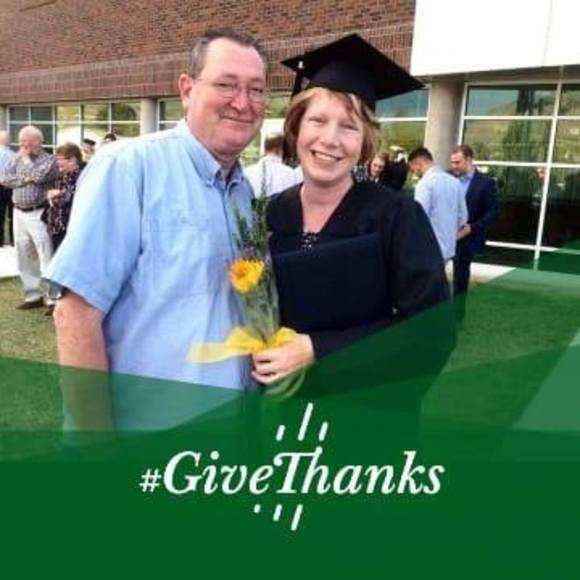 Profile Picture of Greg Bowman (@gregbowman) on Poshmark