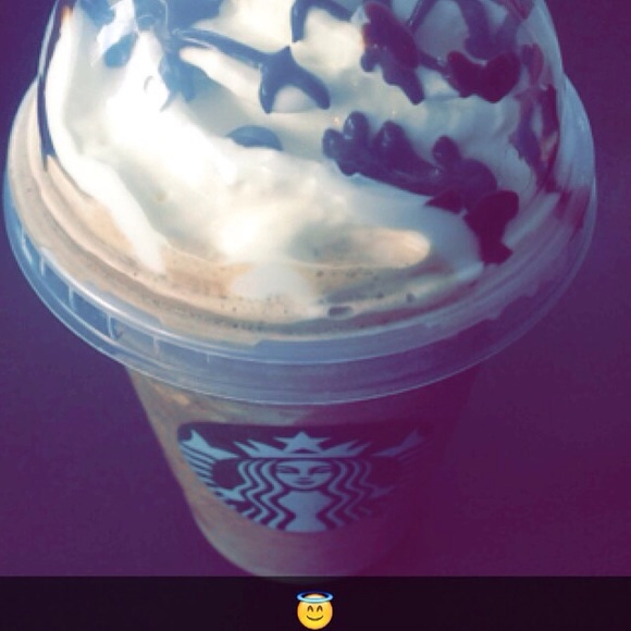 Profile Picture of Jordyn Jordyn (@emmasteffen) on Poshmark