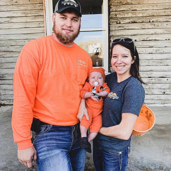 Profile Picture of Chris Mcclellan (@chrismcclell892) on Poshmark