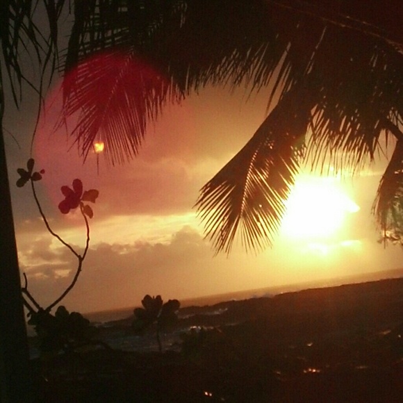 Profile Picture of Cami Nagata (@cnagata) on Poshmark