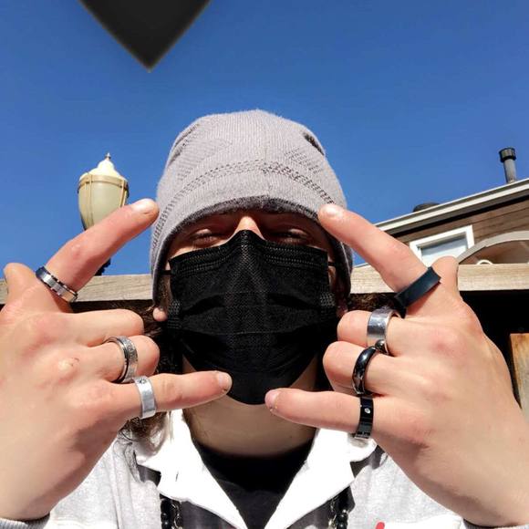 Profile Picture of Brandon Barrera (@brandonbarre151) on Poshmark