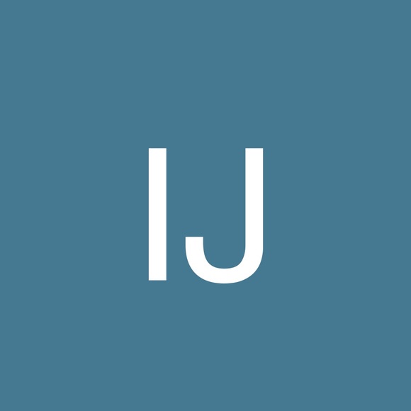 Profile Picture of Inger Jackson (@1munchkin) on Poshmark