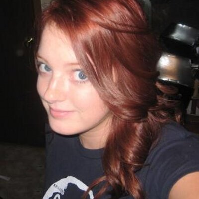 Profile Picture of Suzanne McDaniel (@LovelySuzanne) on Twitter