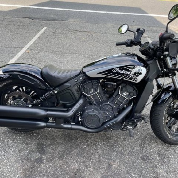 Profile Picture of Richard Blindt (@blindtrj) on Poshmark