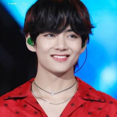 Profile Picture of MyMy Nguyễn (@MyMyNguyn13) on Twitter