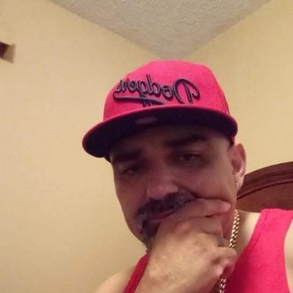 Profile Picture of Steven Padilla (@worm13595) on Poshmark