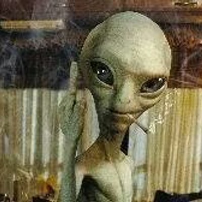 Profile Picture of Robert Peek (@robertspeek71) on Twitter