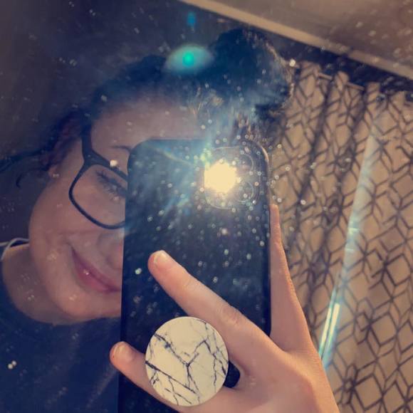 Profile Picture of Sky Abshire (@destiny8605) on Poshmark