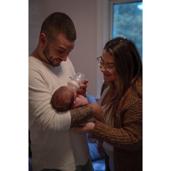 Profile Picture of Alex Novelli (@anoveab) on Poshmark